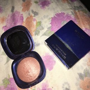 Kiko highlighter in shade fall 20